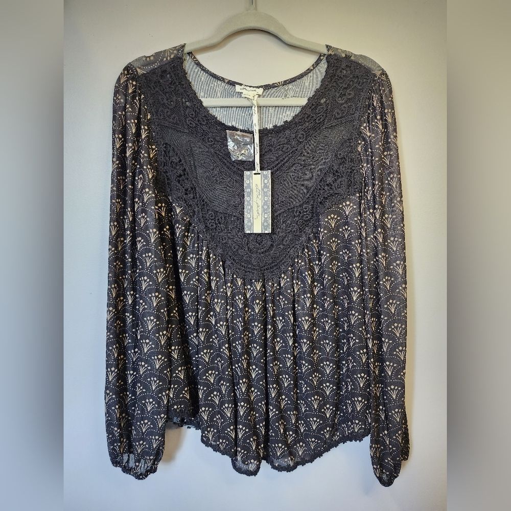 NWT Ultra Pink Blouse